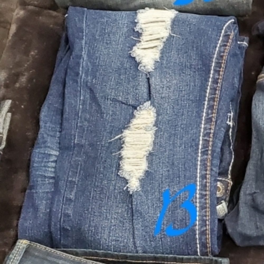 Mudd Distressed Jeans